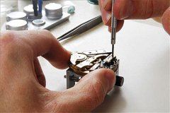 浪琴表壳有划痕解决方法是什么